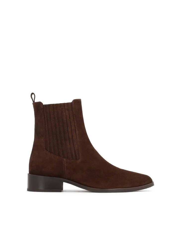 kazar Brown suede leather Chelsea boots