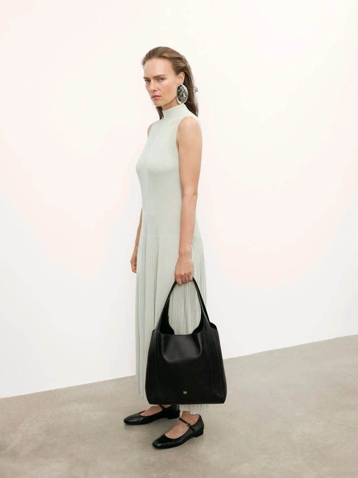 Kazar Capacious Leather Shoulder Bag