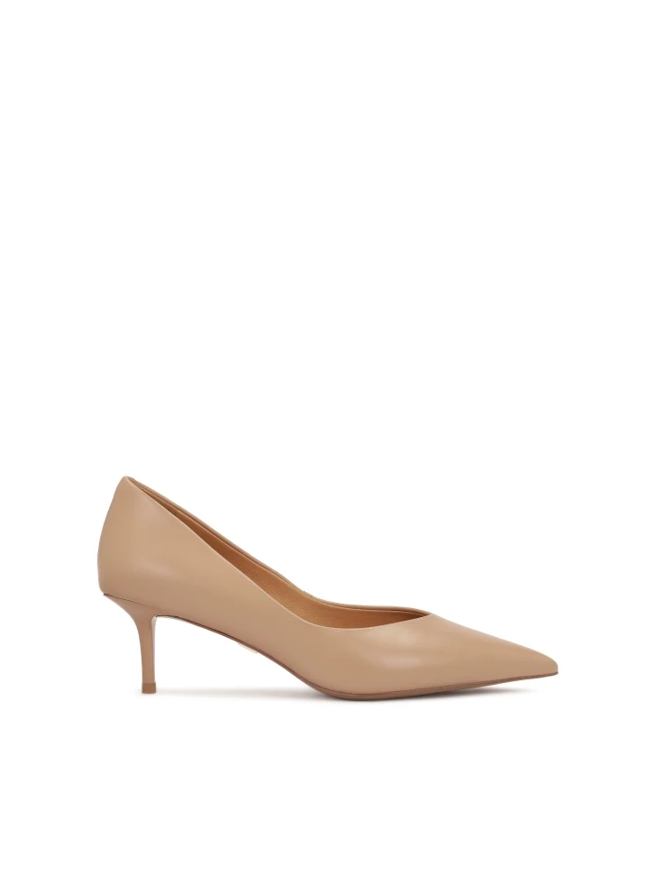 kazar Classic beige leather pumps
