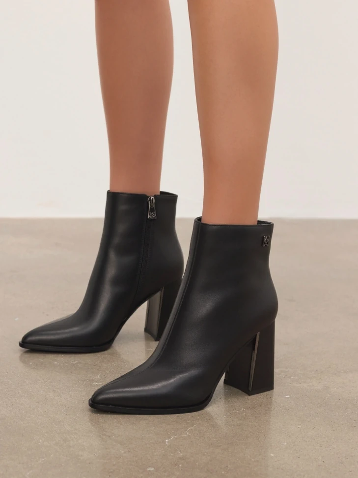 Kazar Classic Black Boots On An Embellished Post