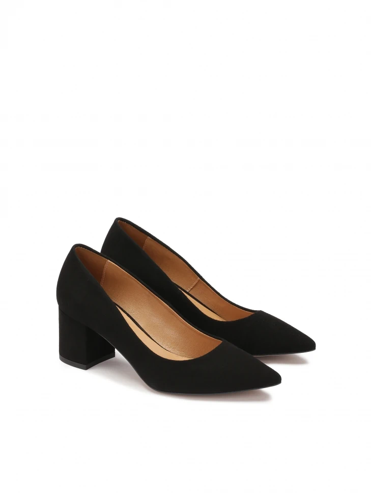 Kazar Classic Black Pumps On A Post