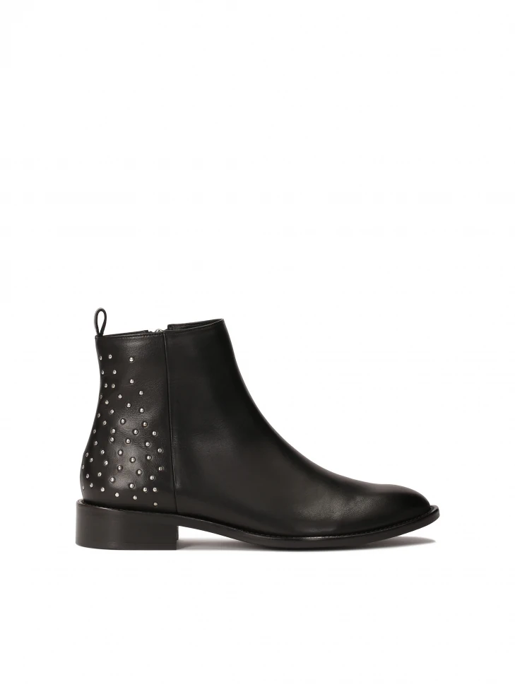 kazar Classic boots with zipper on flat sole