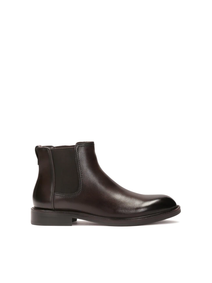 kazar Classic leather Chelsea boots in brown color