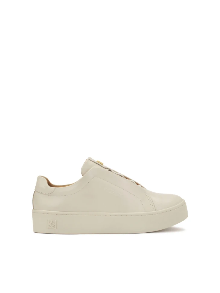 kazar Comfortable sneakers on a thick sole