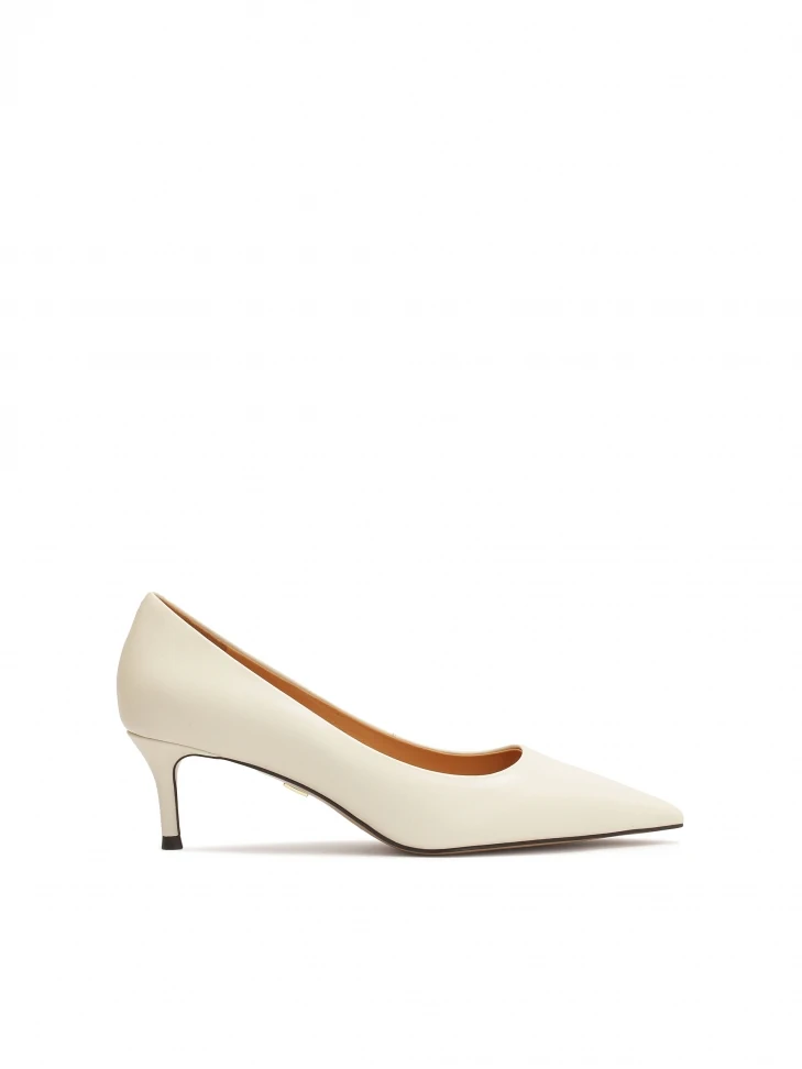 kazar Cream kitten heeled pumps