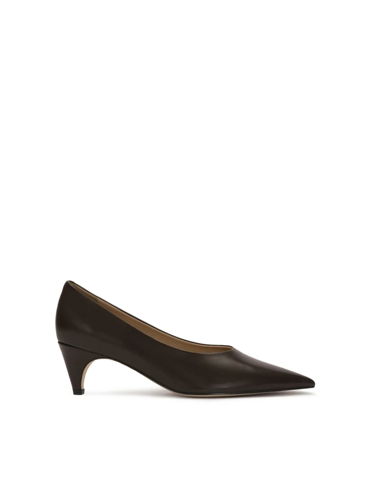 kazar Dark brown pumps with extended nose