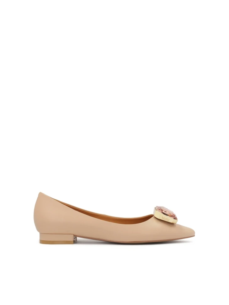 kazar Elegant leather pumps on a flat sole