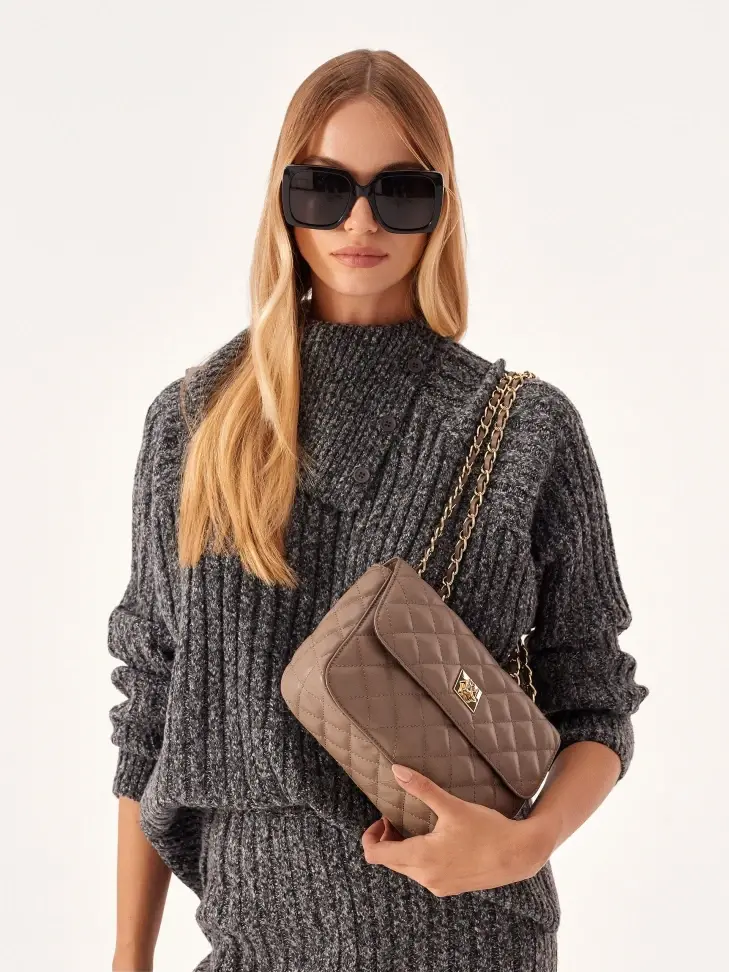 Kazar Fashionable Sunglasses With A Thick Frame