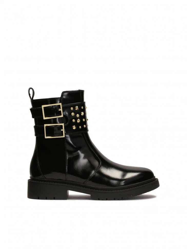 kazar Flat boots with decorated buckle flap