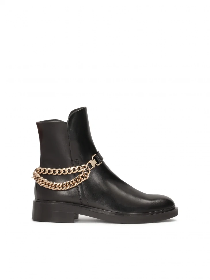 kazar Flat boots with detachable chain strap