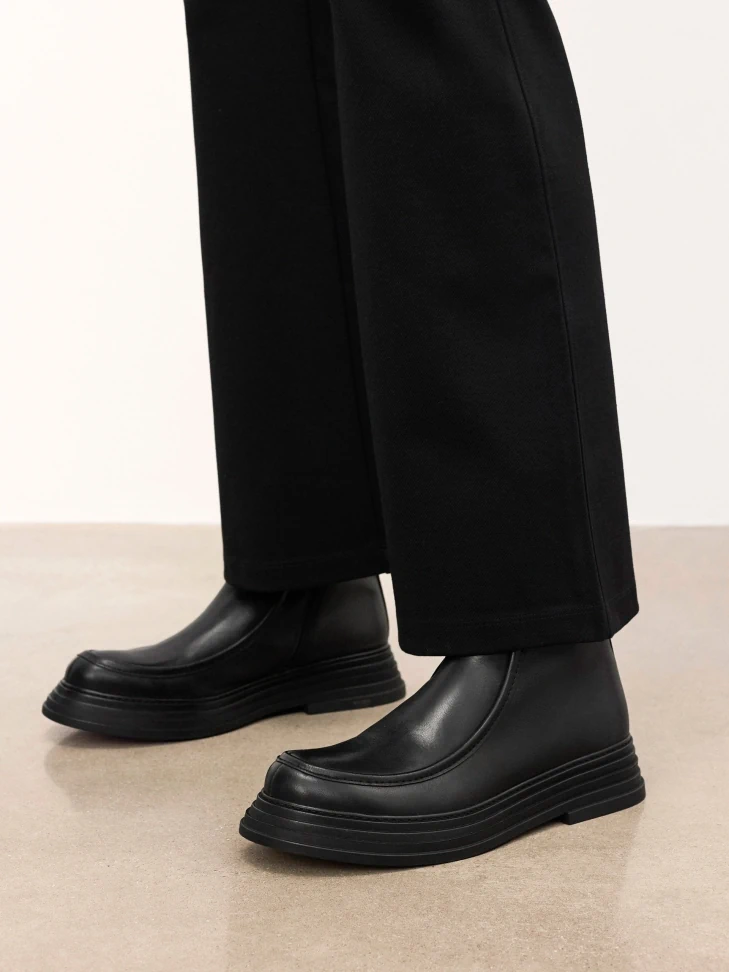 Kazar Flat Leather Boots With Zipper