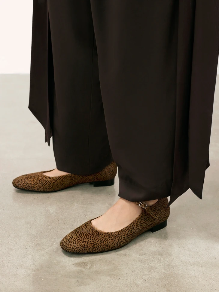 Kazar Flat Leather Pumps With Bristles