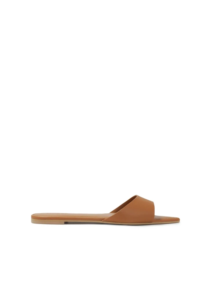 kazar Flat mules with pointed noses