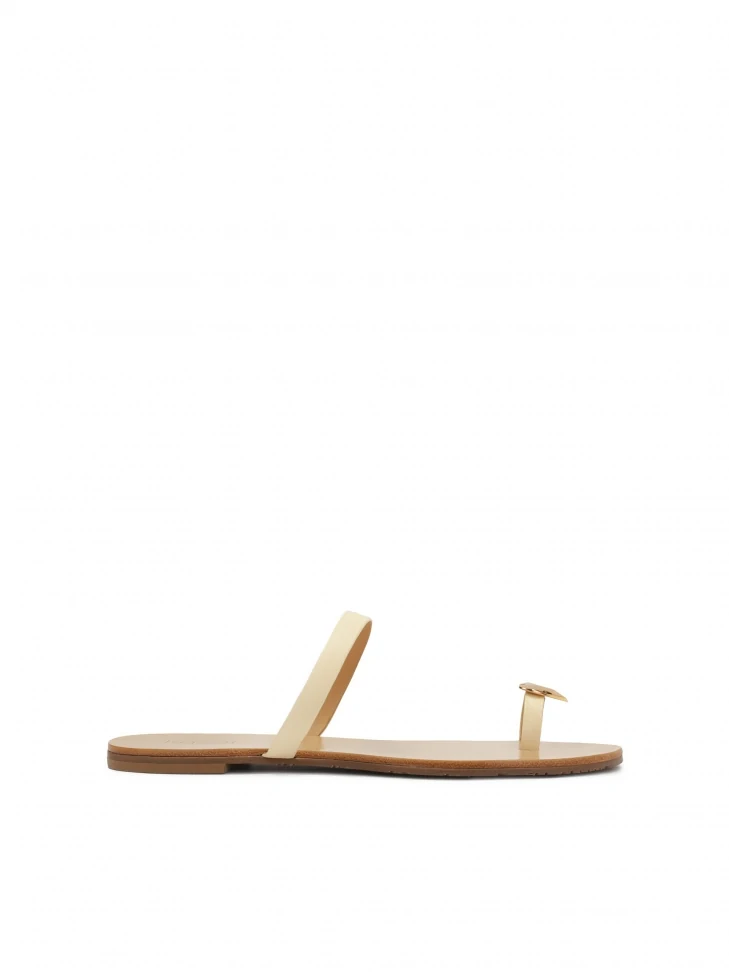 kazar Flat slides with heart on finger strap