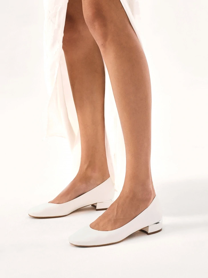 Kazar Flat White Leather Pumps
