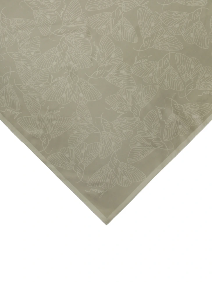 Kazar Grey Scarf With Graphic