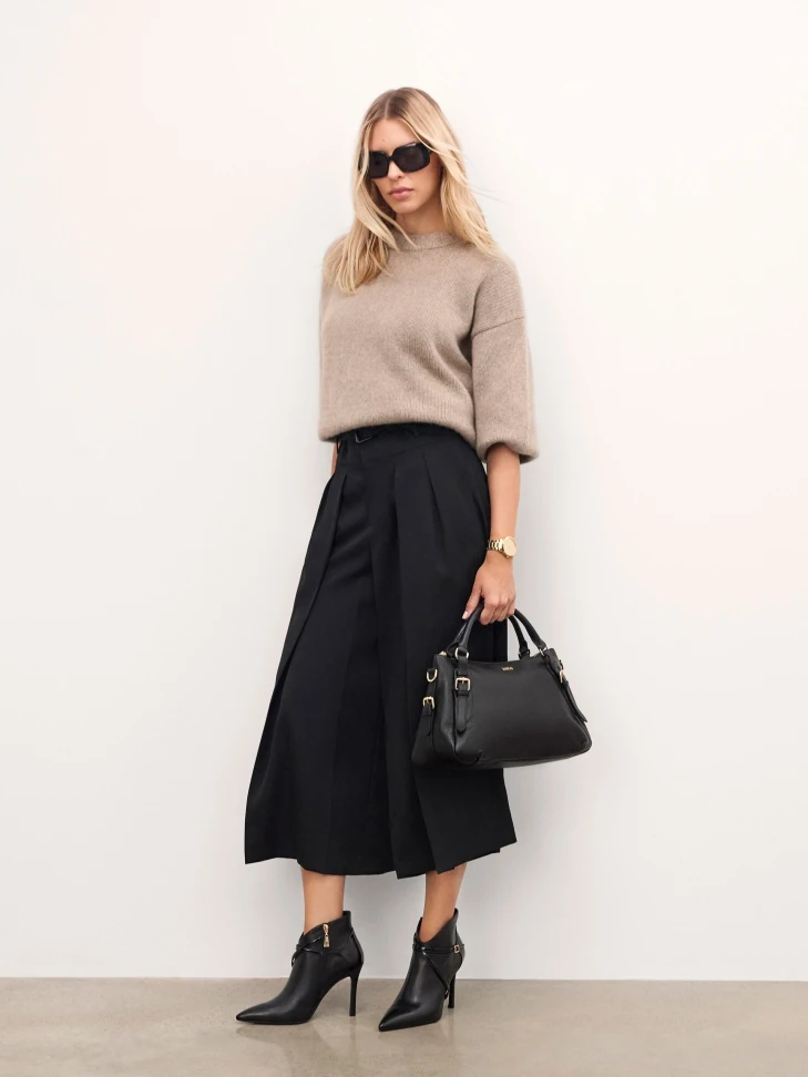 Kazar Heeled Boots With Contoured Upper