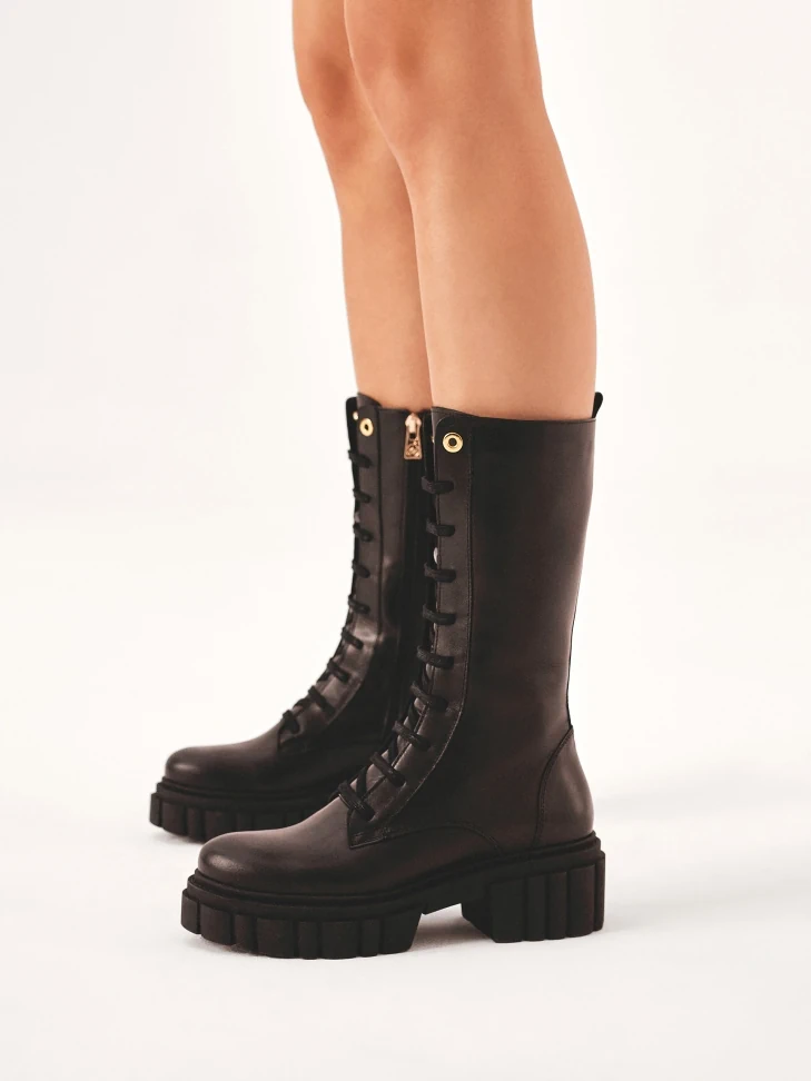 Kazar High Leather Boots With A Thick Sole