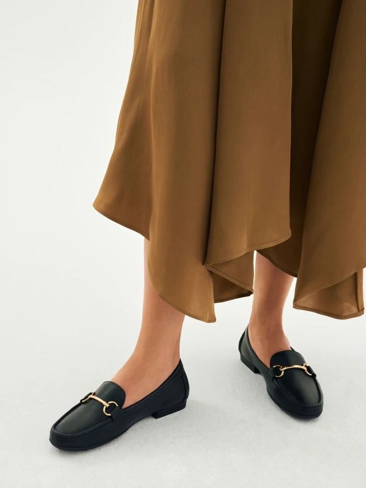 Kazar Ladies' Black Moccasins