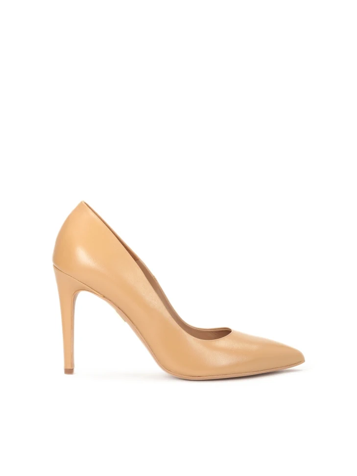 kazar Ladies’ light brown pumps