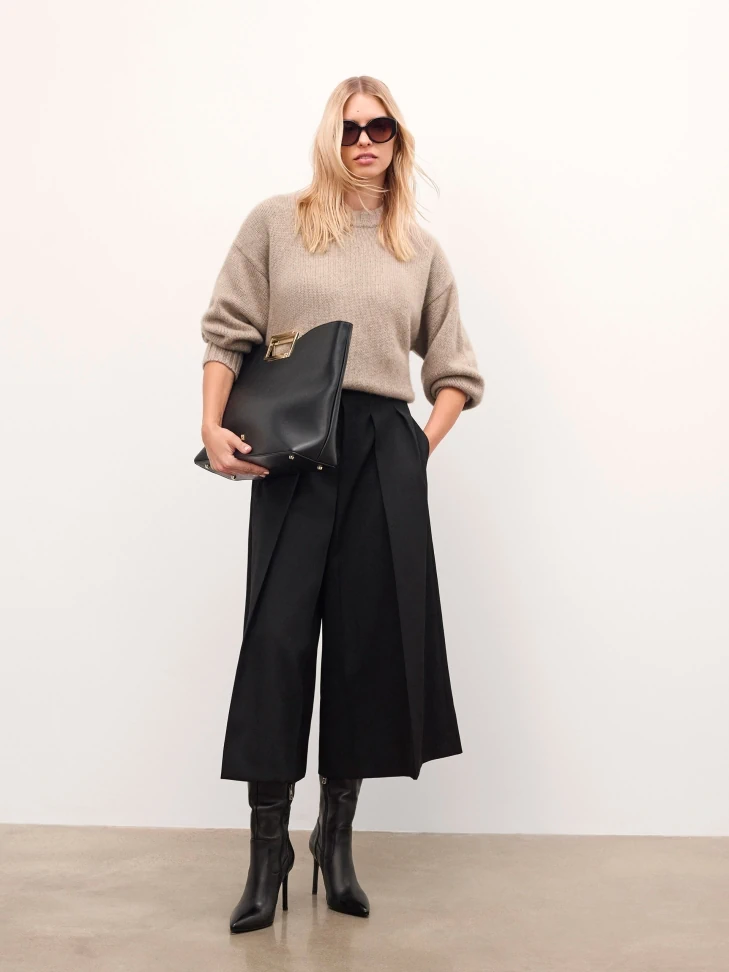 Kazar Large Black Handbag With A Regular Shape