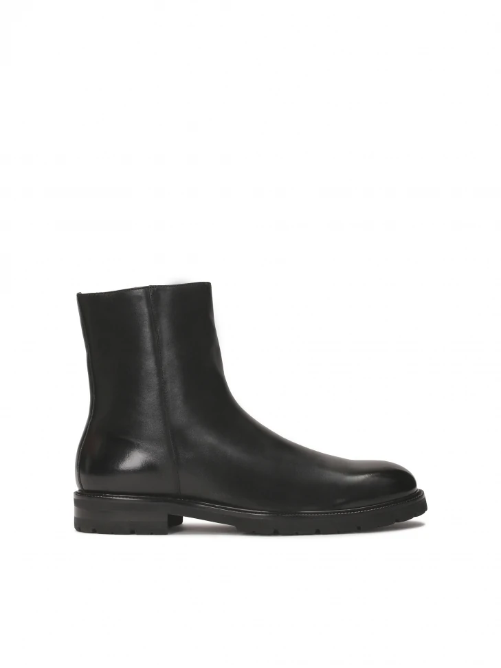 kazar Leather black boots with minimalist upper