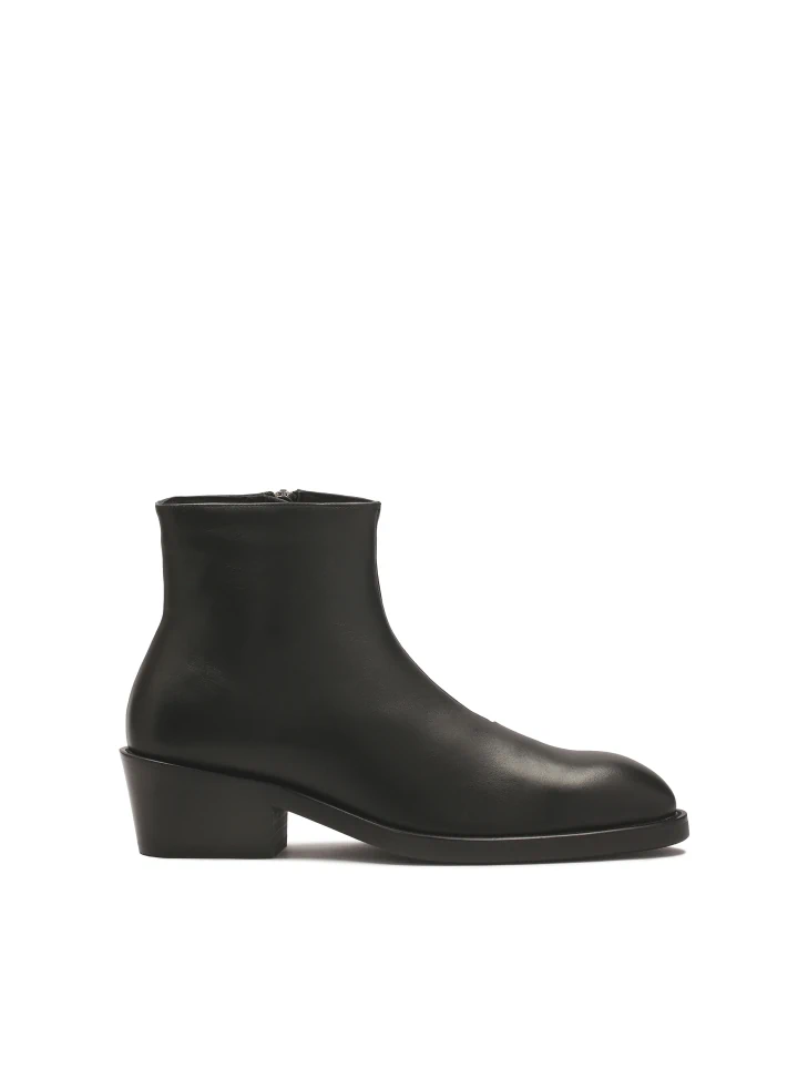 kazar Leather black boots with zipper upper