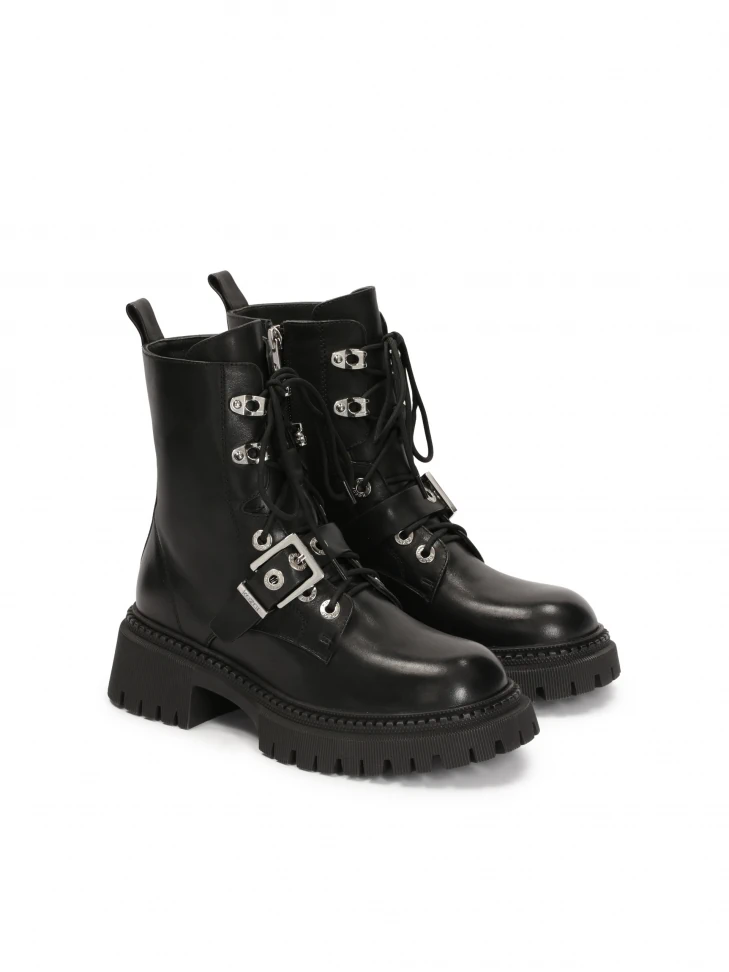 Kazar Leather Boots On A Thick Sole