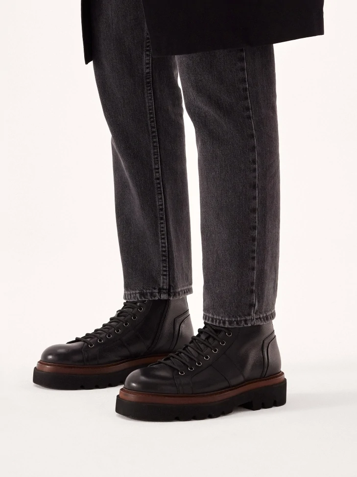 Kazar Leather Boots On A Two-tone Sole