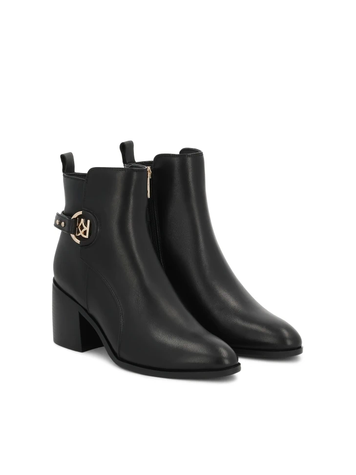 Kazar Leather Boots With A Wide Heel