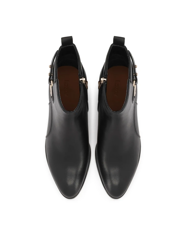 Kazar Leather Boots With A Wide Heel