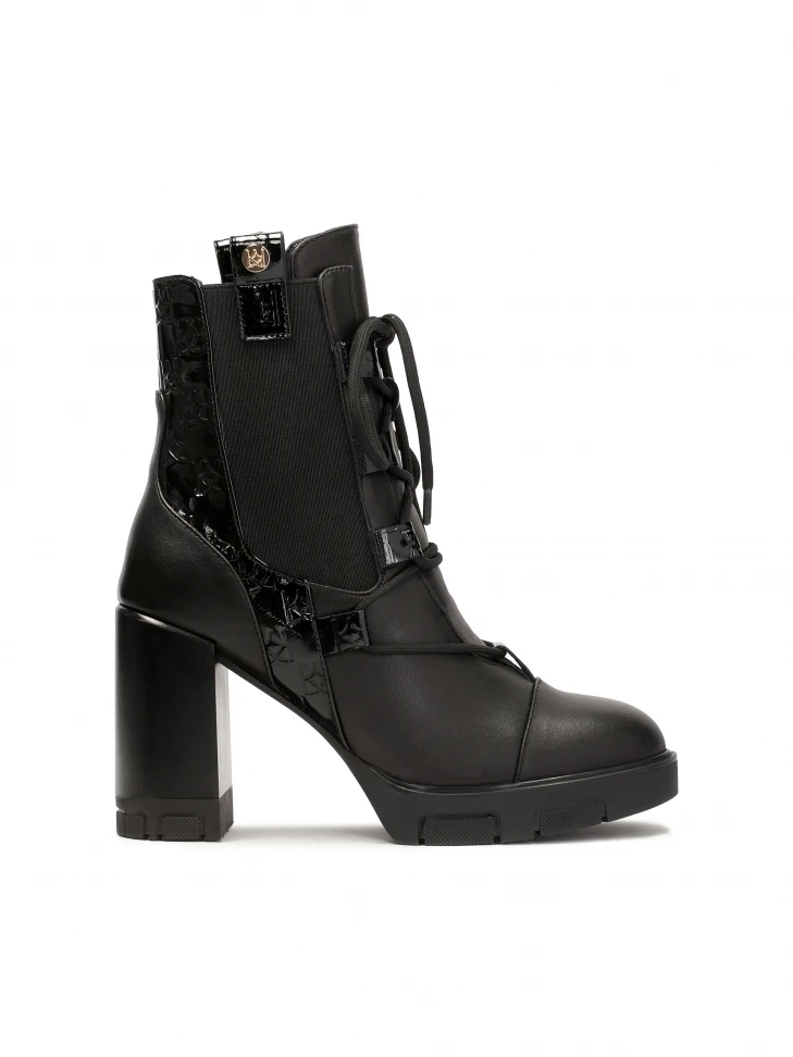 kazar Leather boots with attractive lacing
