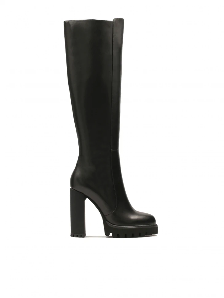 kazar Leather boots with high heel and platform