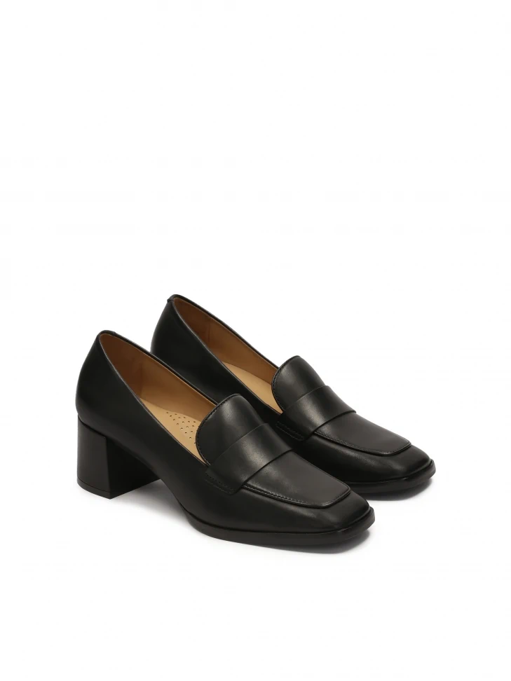 Kazar Leather Lords Pumps On A Post