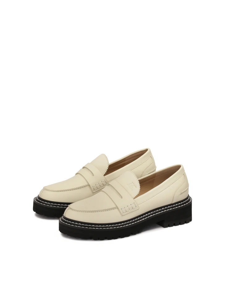 Kazar Leather Shoes On A Contrasting Sole