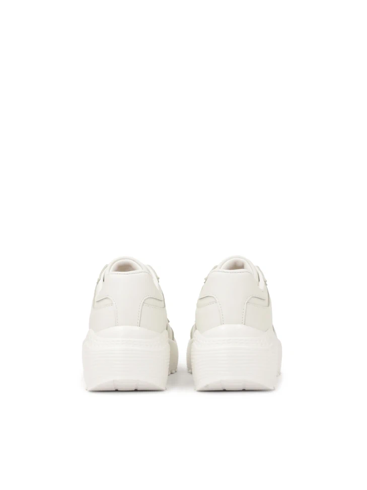 Kazar Leather Sneakers In White Color
