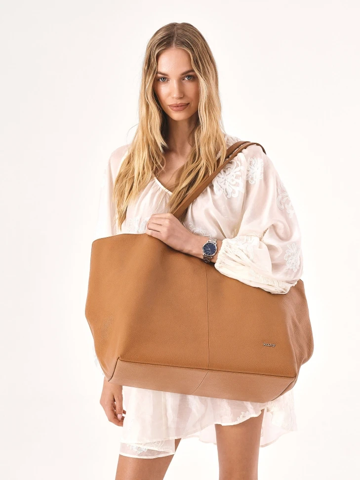 Kazar Light Brown XXL Bag With Pouch