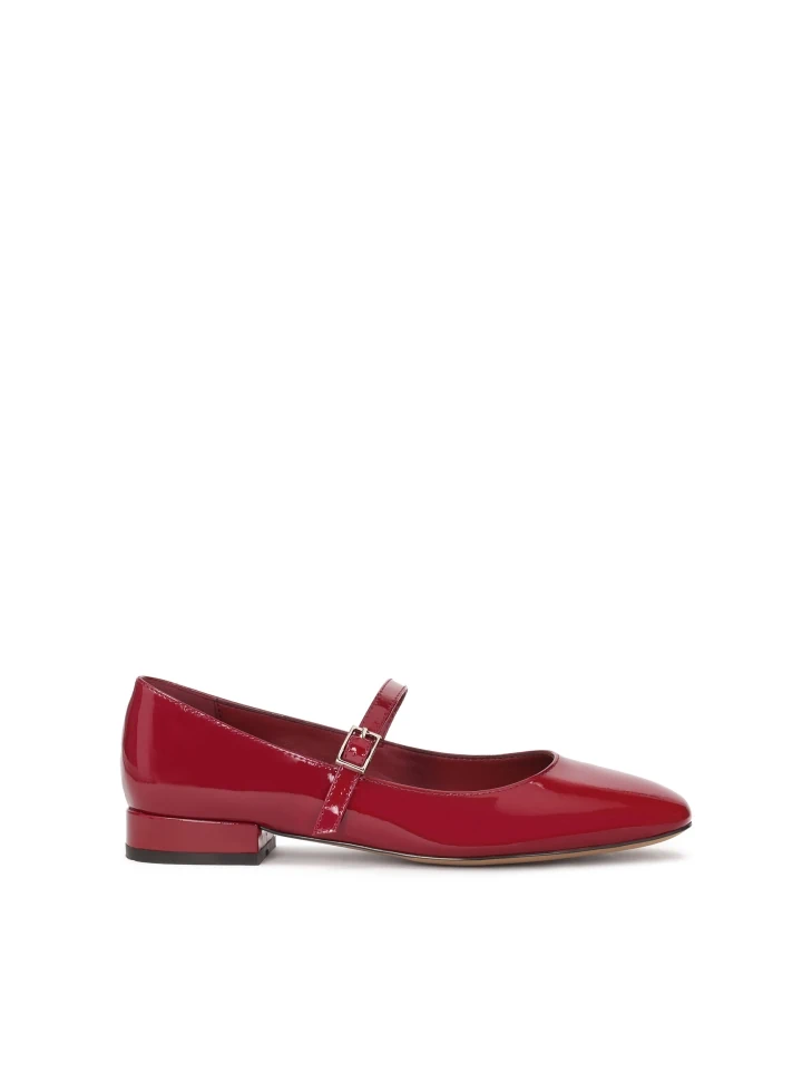 kazar Maroon patent leather Mary Jane pumps