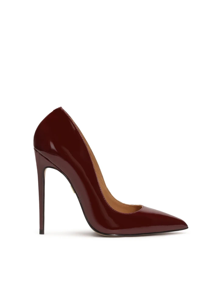 kazar Maroon patent leather pumps