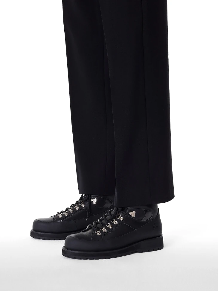 Kazar Massive Black Boots On Trep Sole