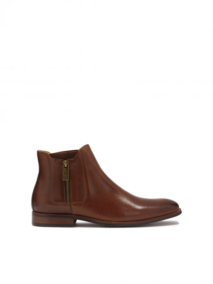 kazar Men's leather boots in cognac color