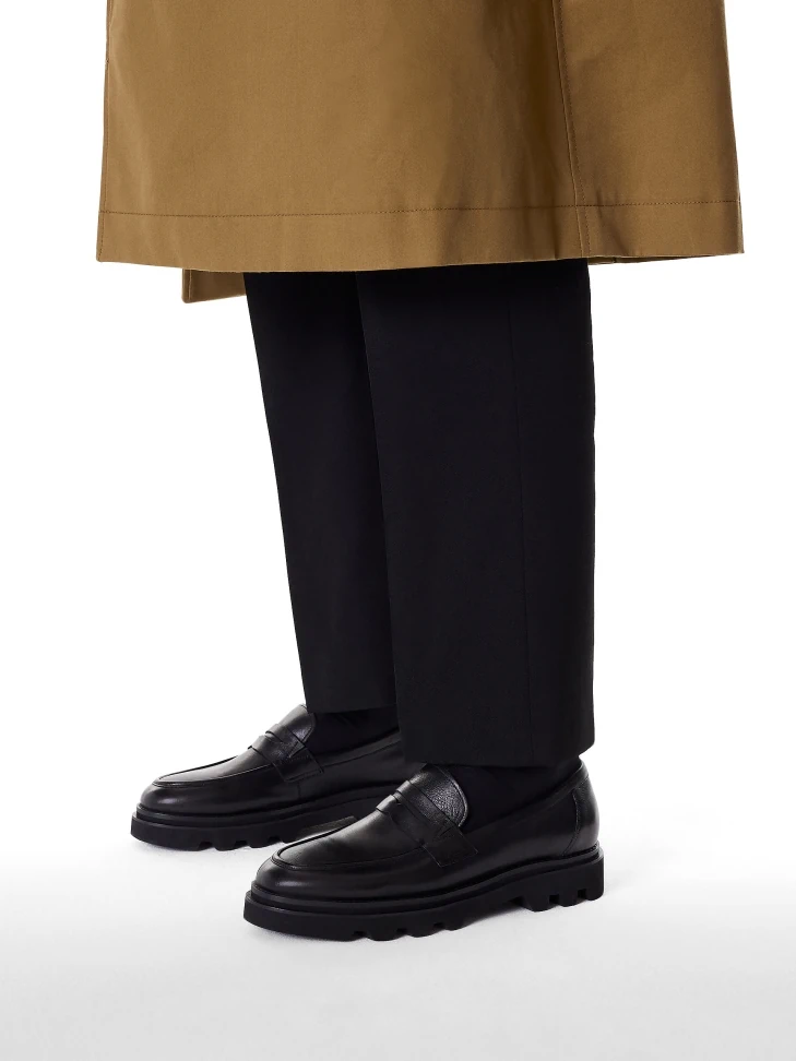 Kazar Men’s Leather Loafers On A Thick Sole