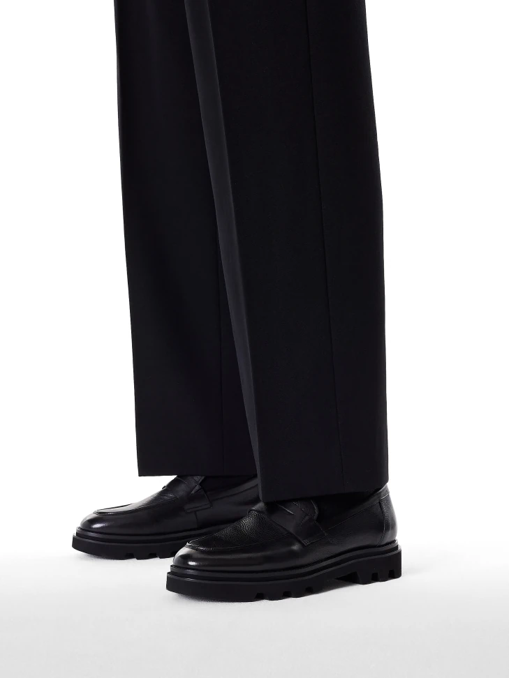 Kazar Men’s Leather Loafers On A Thick Sole