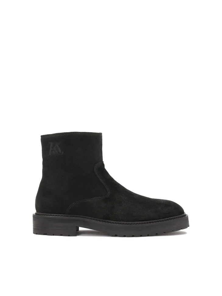 kazar Men's suede boots in black color