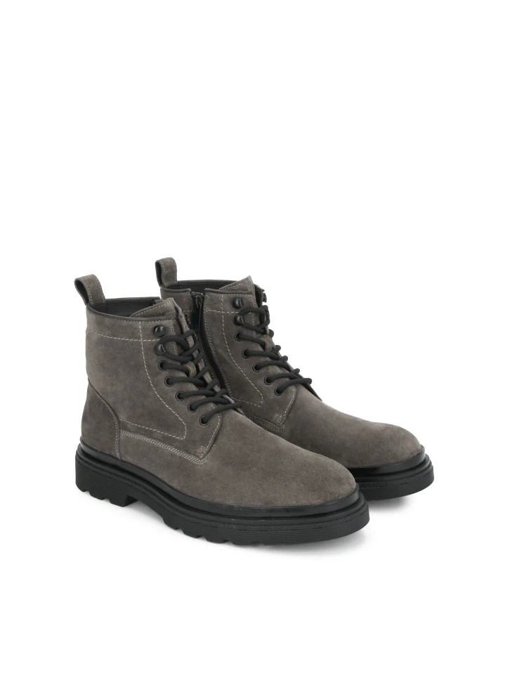 Kazar Men's Taupe-colored Suede Boots