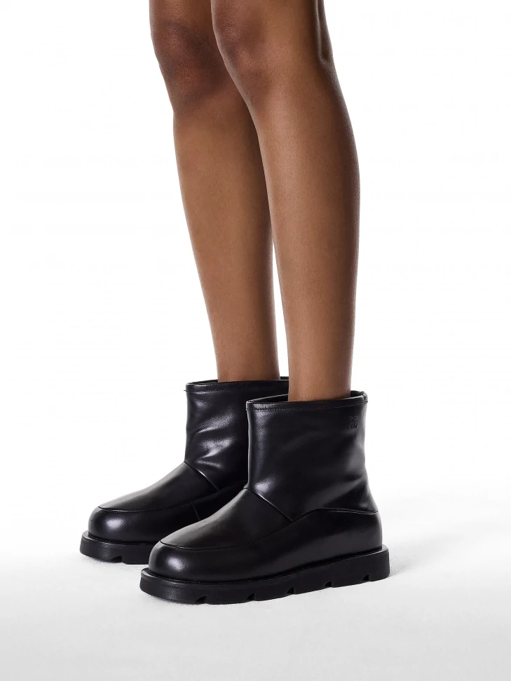 Kazar Minimalist Black Insulated Snow Boots