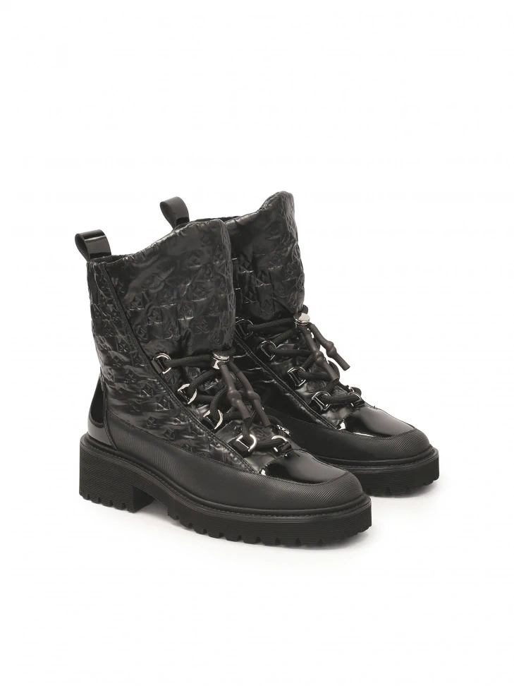 Kazar Modern Ladies' Boots With A Wide Upper