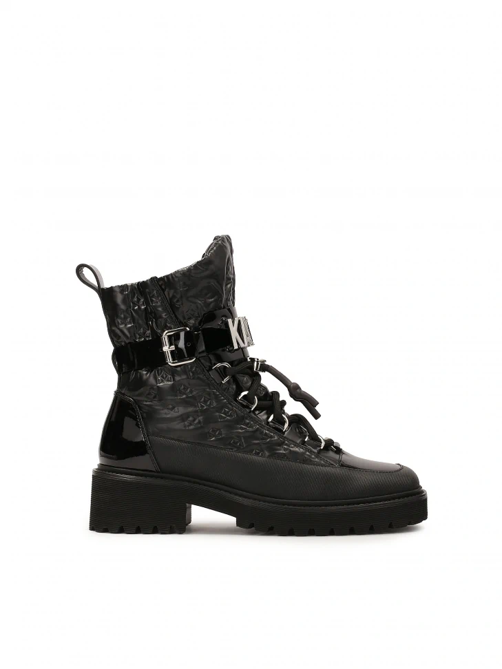 kazar Modern ladies' boots with a wide upper