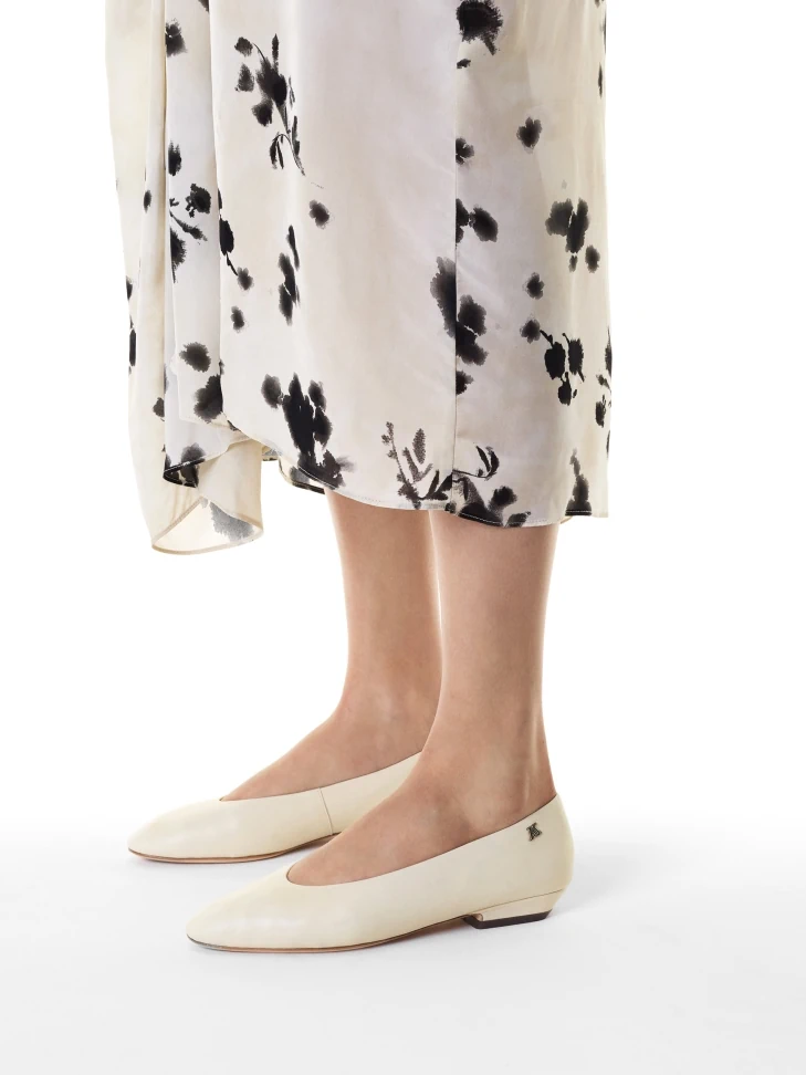 Kazar Monogrammed Slip-on Natural Leather Pumps