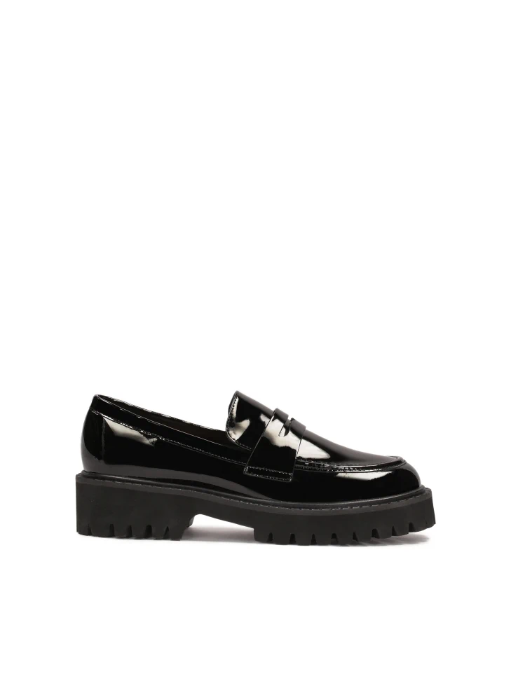kazar Patent leather shoes with track sole